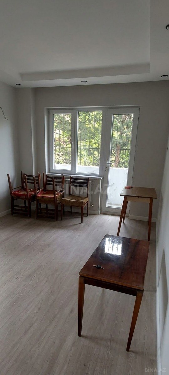 2 otaqlı Köhnə tikili, Əhmədli m., Bakı