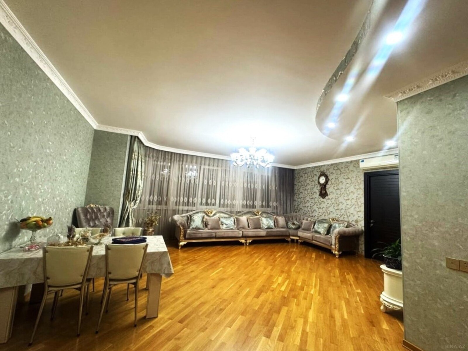 4 otaqlı Yeni tikili, Azadlıq Prospekti m., Bakı