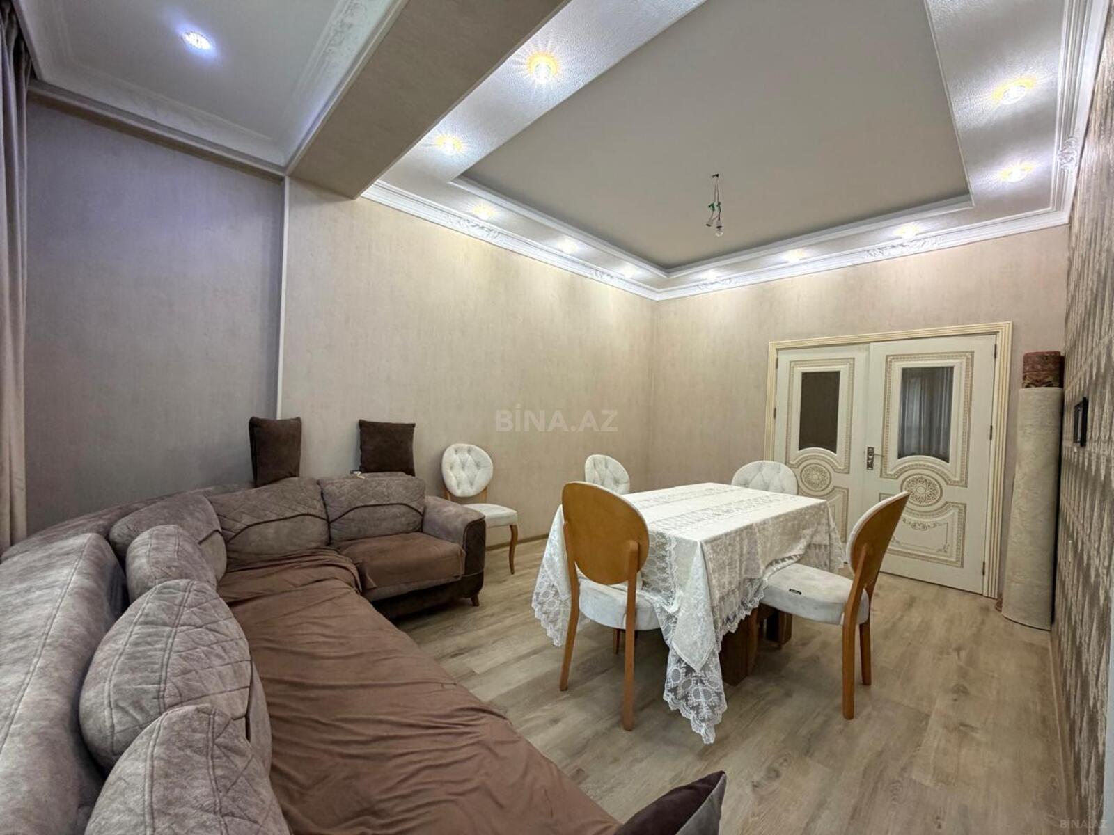 3 otaqlı Yeni tikili, Şah İsmayıl Xətai m., Bakı