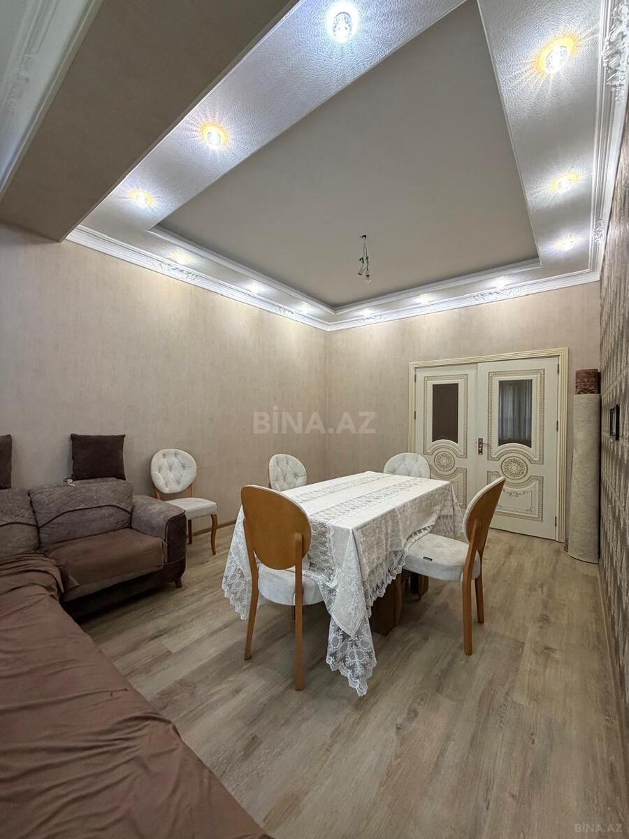 3 otaqlı Yeni tikili, Şah İsmayıl Xətai m., Bakı
