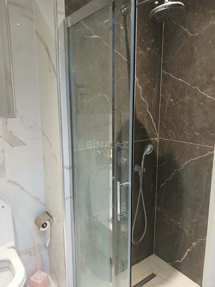 3 otaqlı Yeni tikili, İnşaatçılar m., Bakı