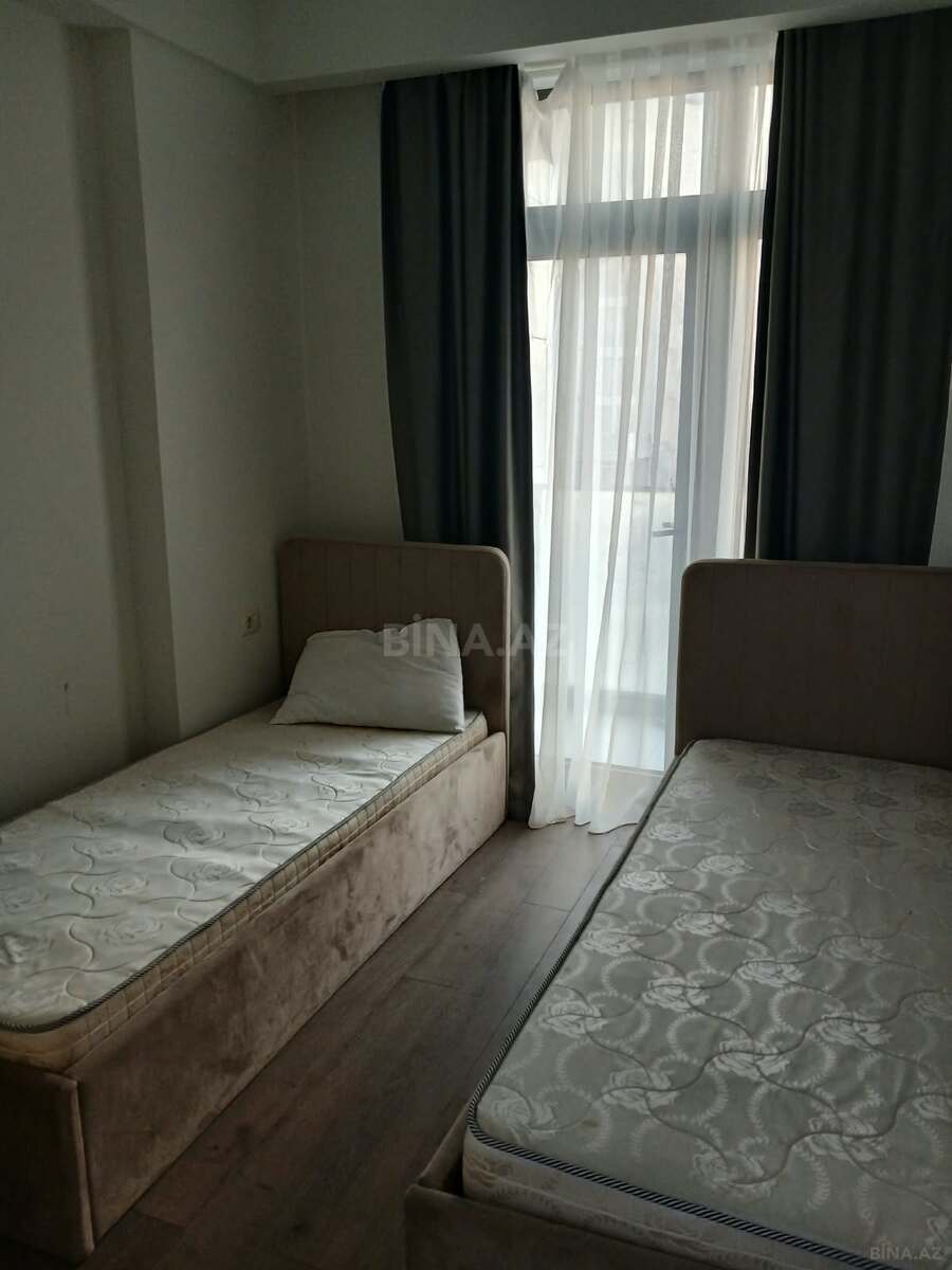 3 otaqlı Yeni tikili, İnşaatçılar m., Bakı