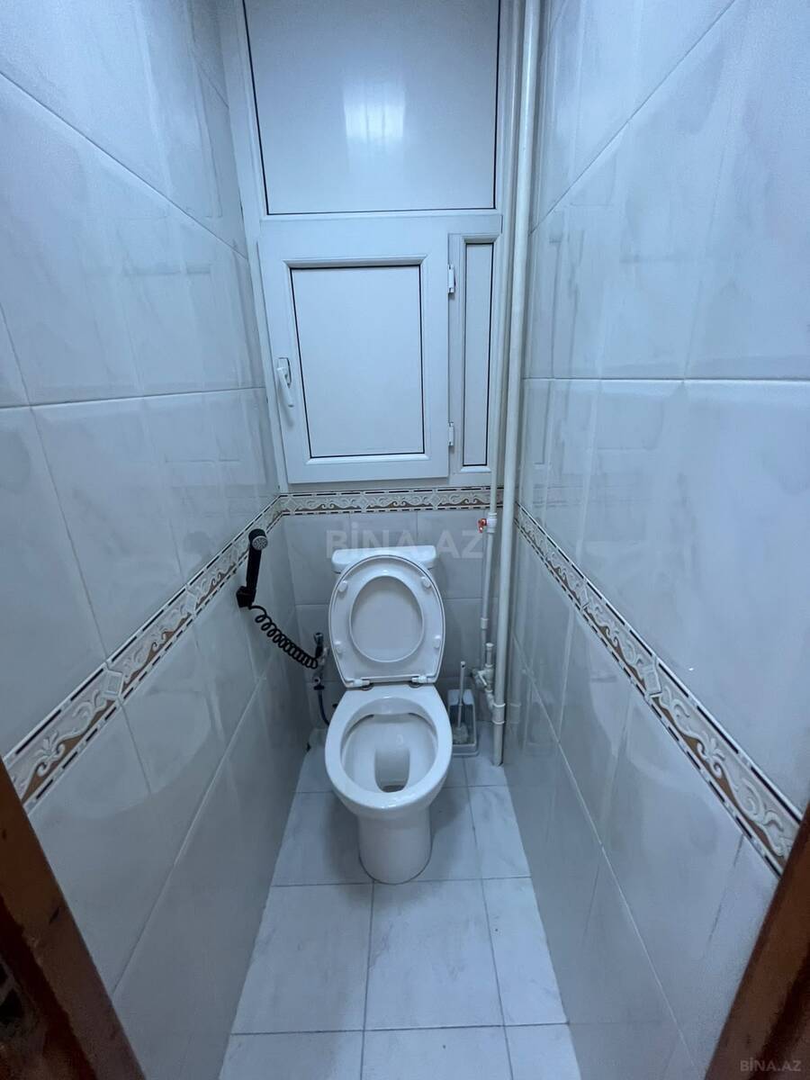 4 otaqlı Köhnə tikili, Memar Əcəmi m., Bakı