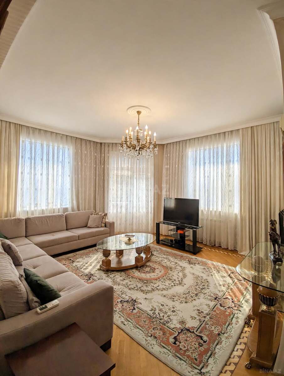 4 otaqlı Yeni tikili, 28 May m., Bakı
