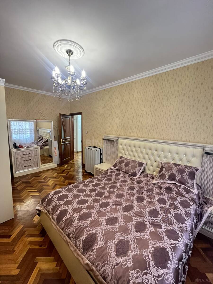3 otaqlı Köhnə tikili, Xətai r., Bakı