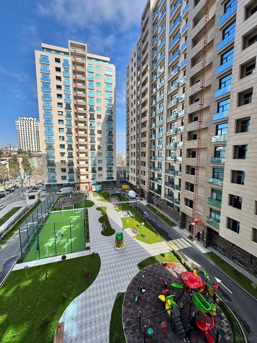3 otaqlı Yeni tikili, 28 May m., Bakı