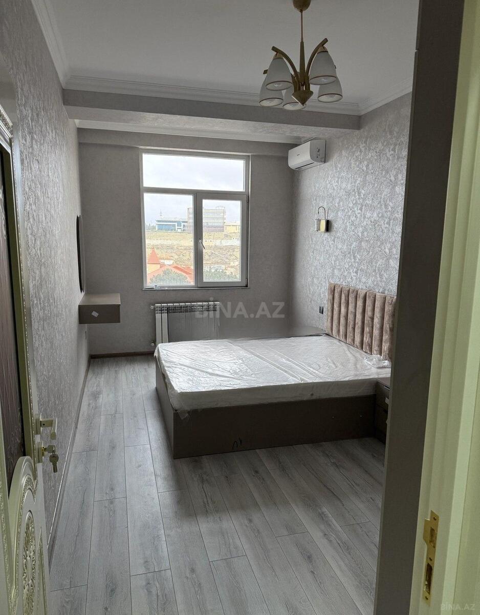 3 otaqlı Yeni tikili, Xırdalan