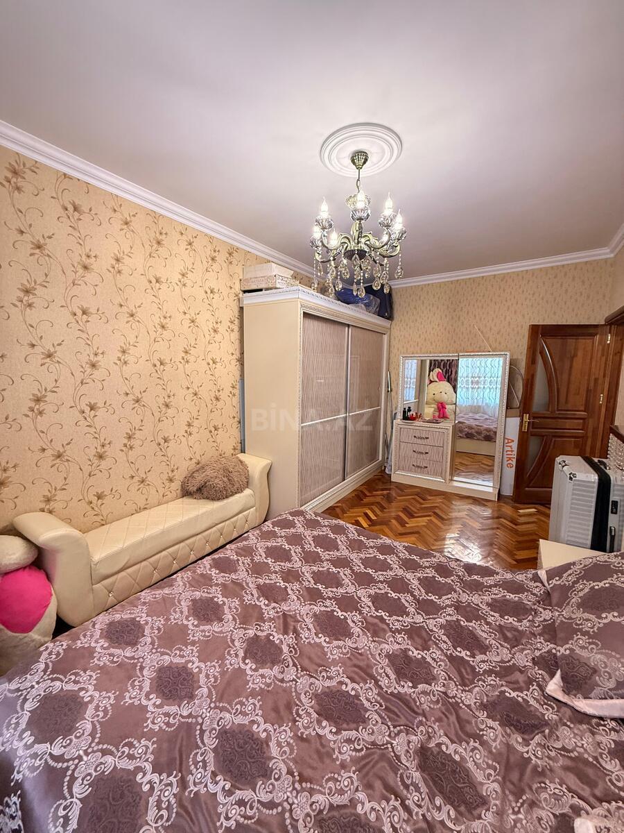 3 otaqlı Köhnə tikili, Xətai r., Bakı