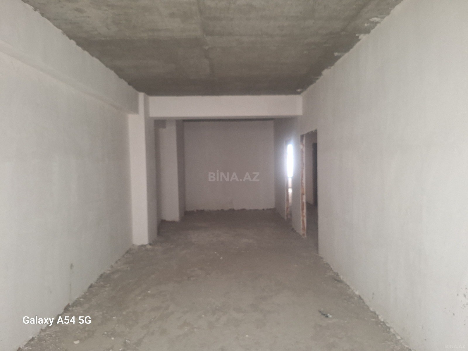 4 otaqlı Yeni tikili, Şah İsmayıl Xətai m., Bakı