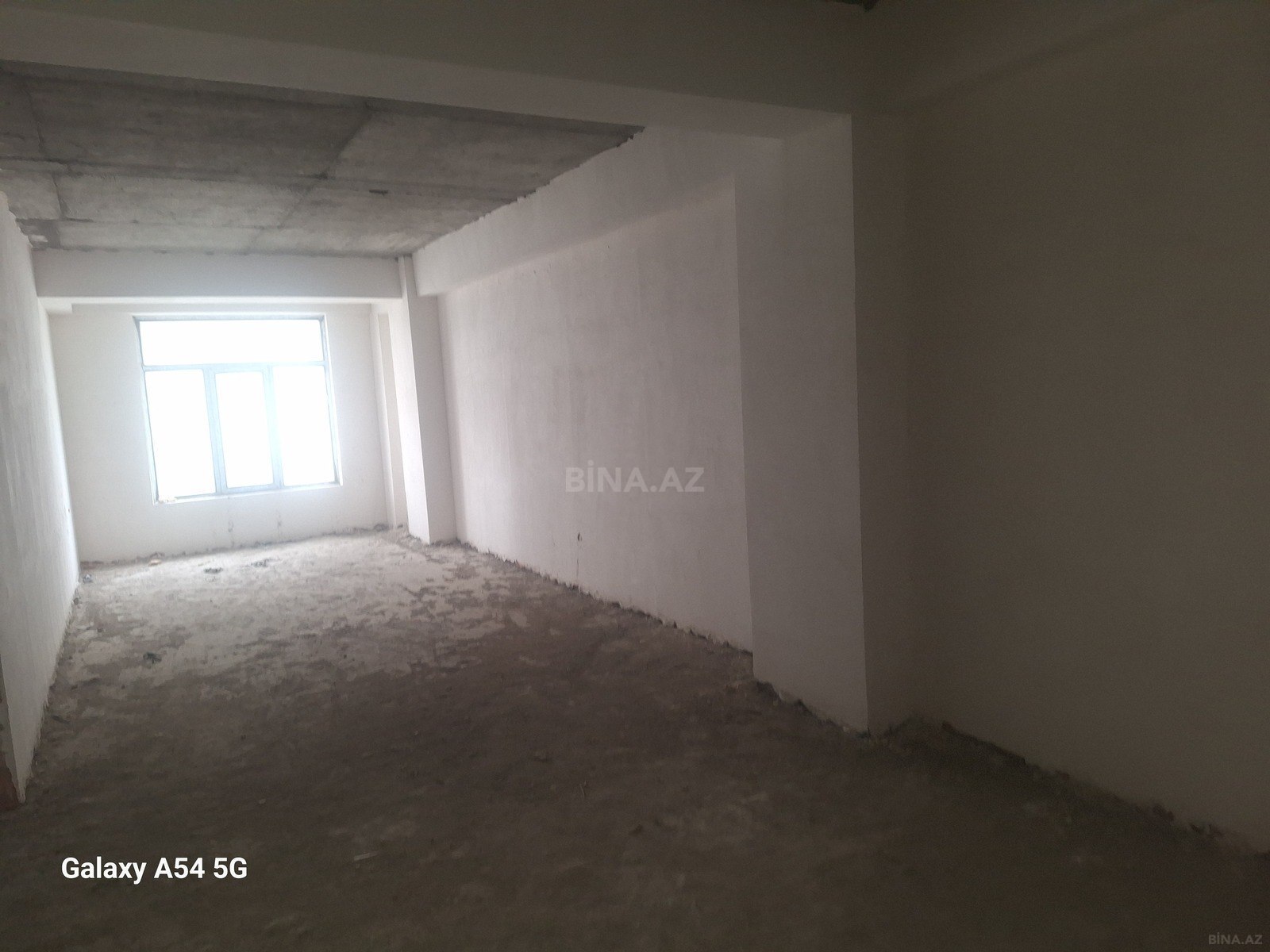 4 otaqlı Yeni tikili, Şah İsmayıl Xətai m., Bakı