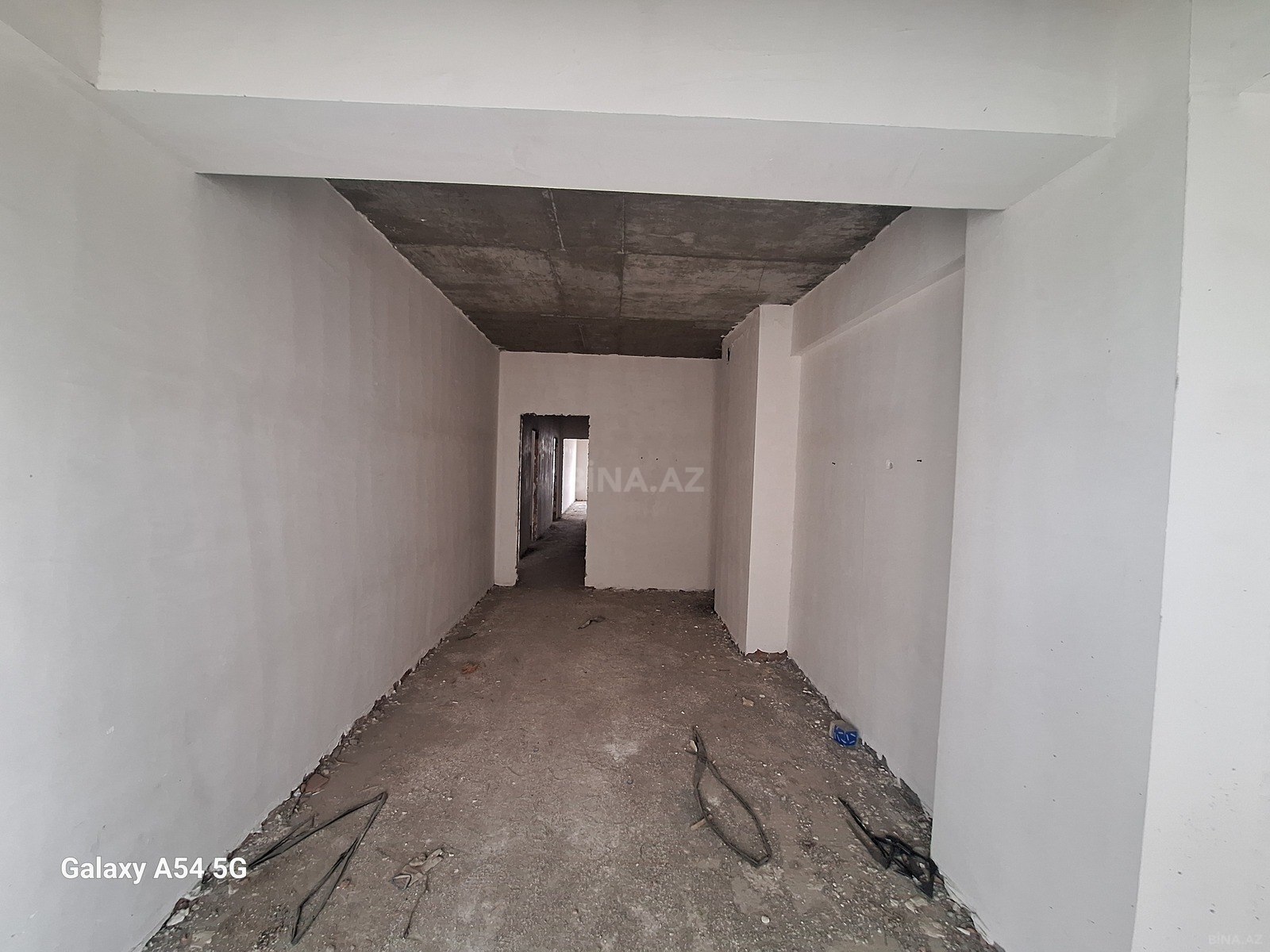 4 otaqlı Yeni tikili, Şah İsmayıl Xətai m., Bakı