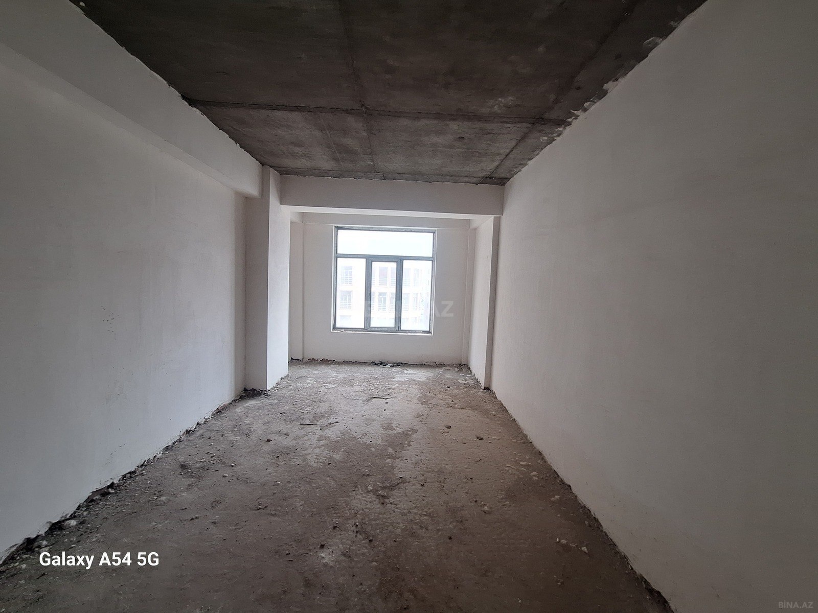 4 otaqlı Yeni tikili, Şah İsmayıl Xətai m., Bakı