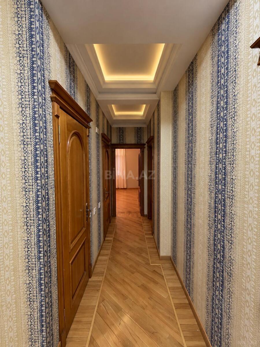 3 otaqlı Yeni tikili, 8 Noyabr m., Bakı