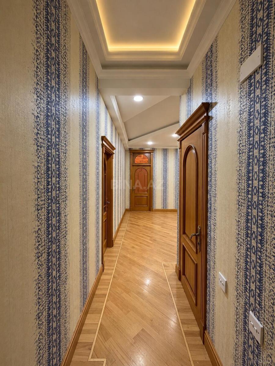 3 otaqlı Yeni tikili, 8 Noyabr m., Bakı