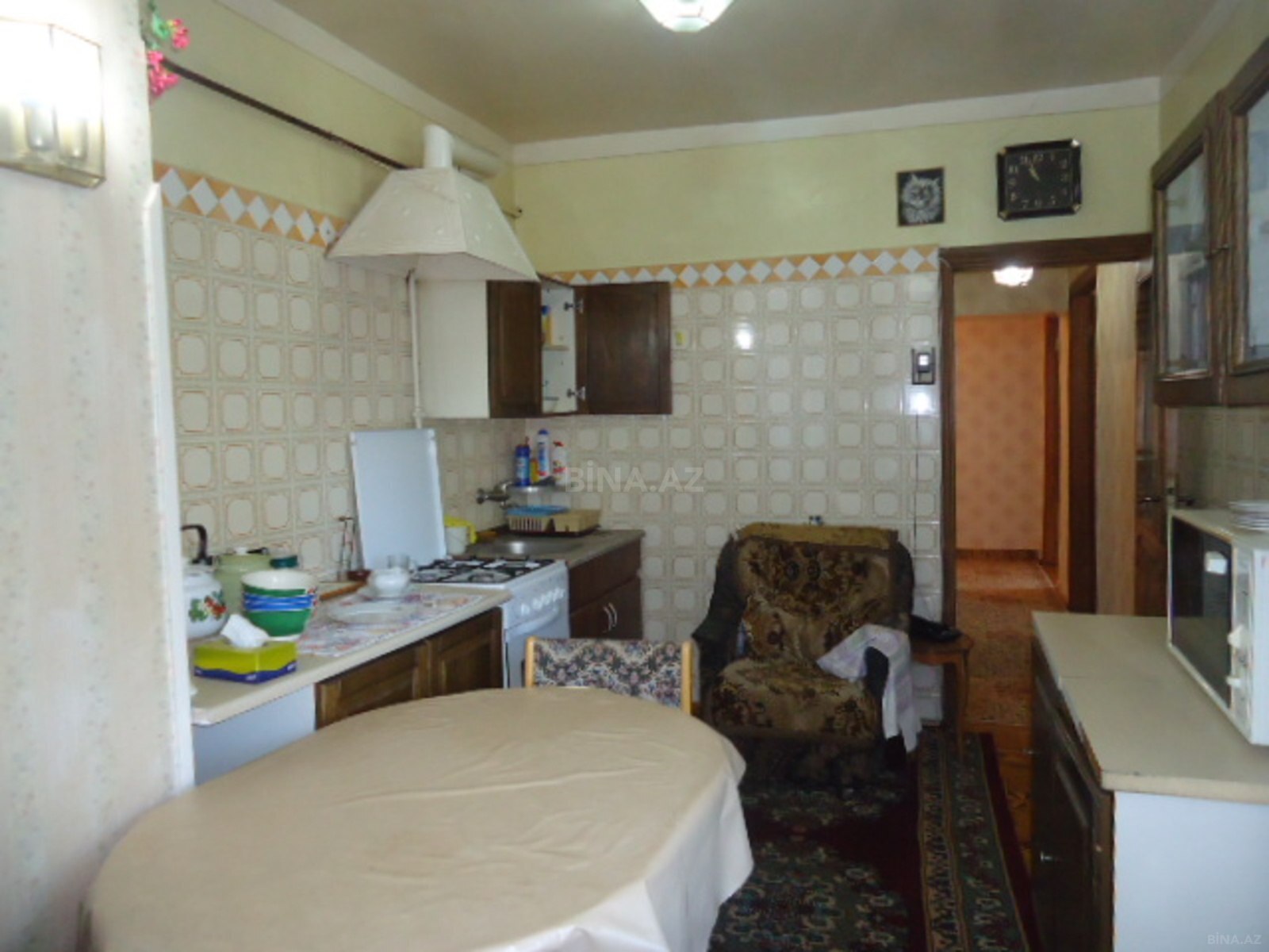 4 otaqlı Köhnə tikili, Elmlər Akademiyası m., Bakı