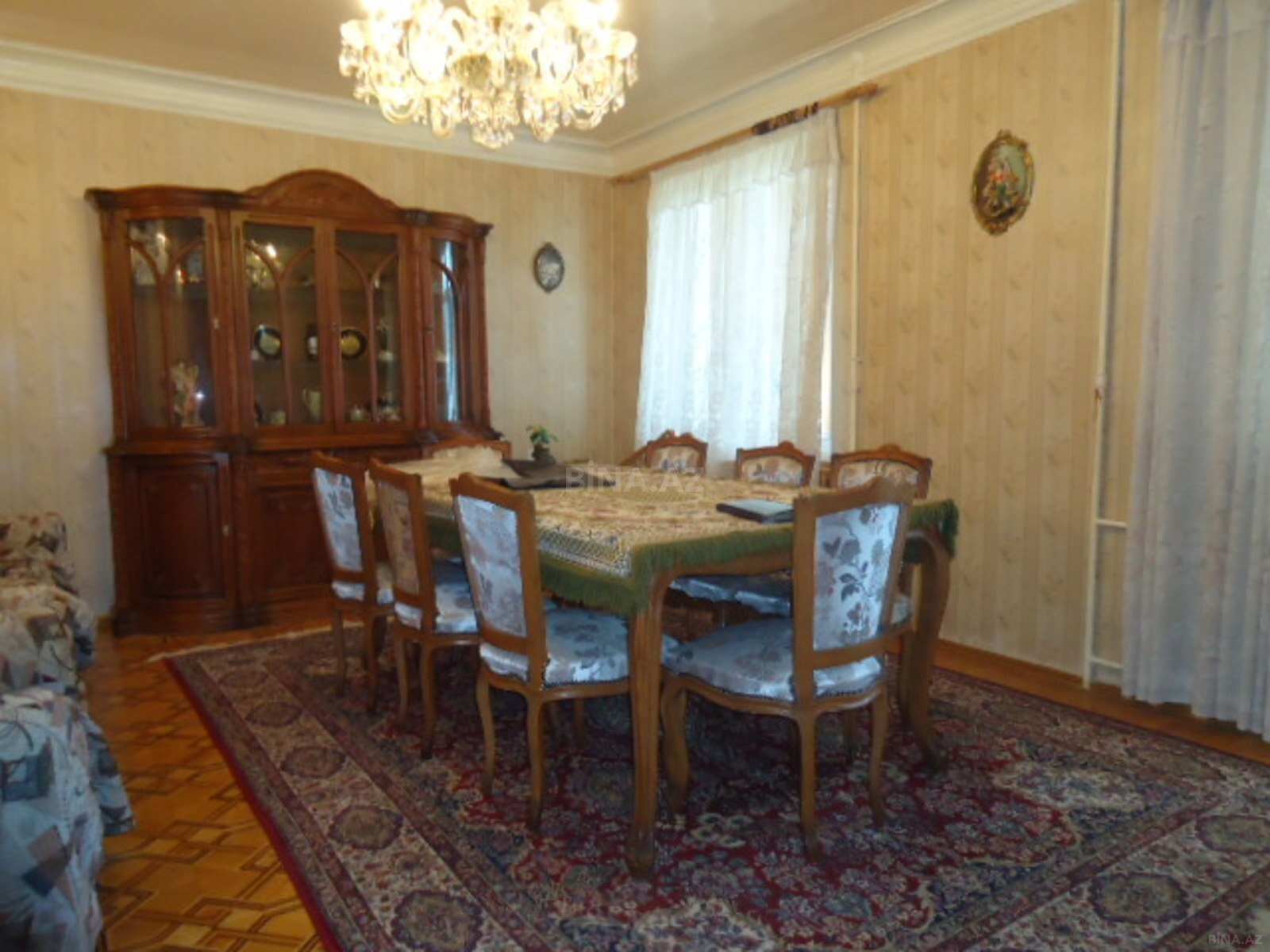 4 otaqlı Köhnə tikili, Elmlər Akademiyası m., Bakı