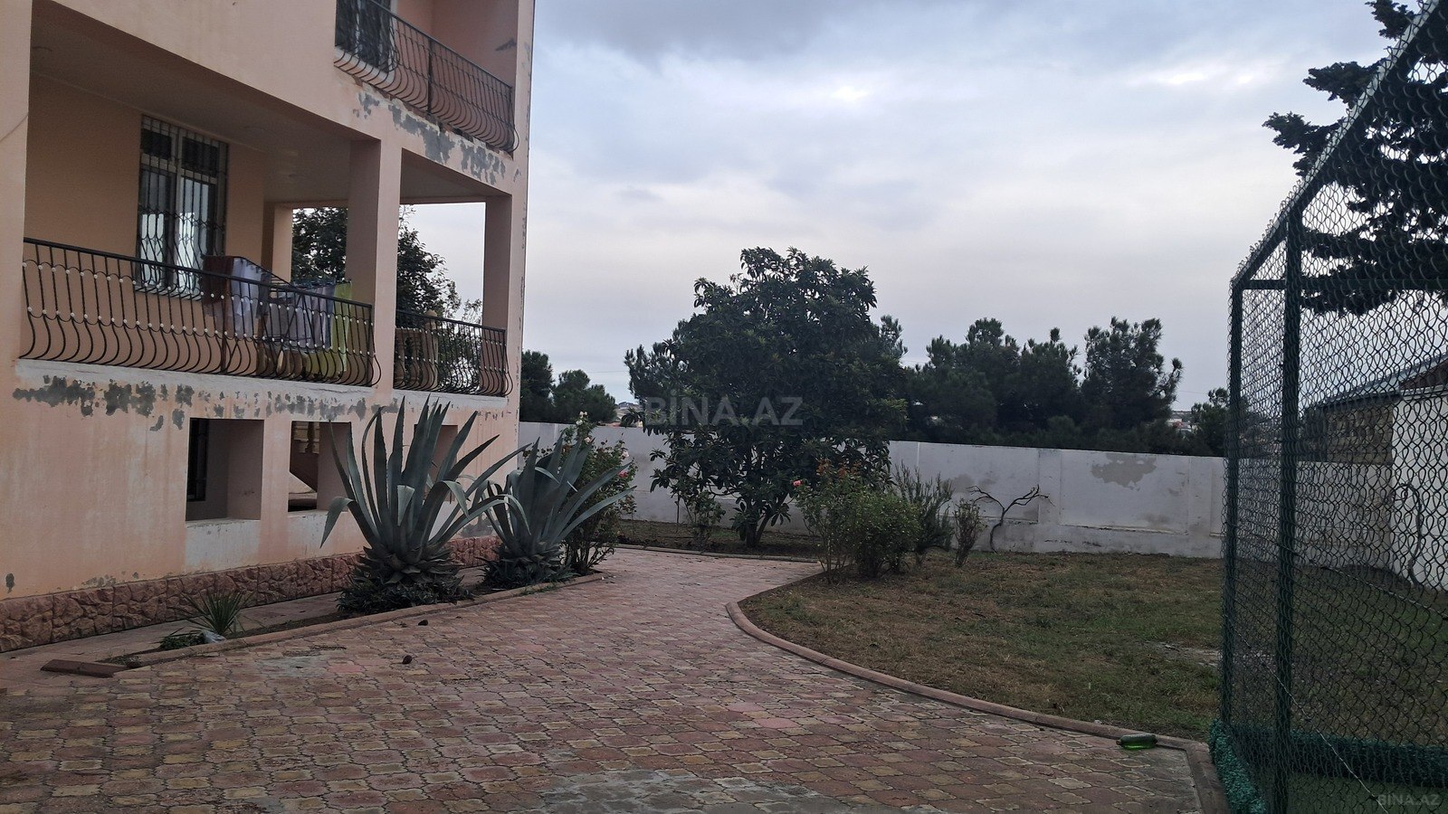 7 otaqlı Həyət evi/Bağ evi, Bakıxanov q., Bakı