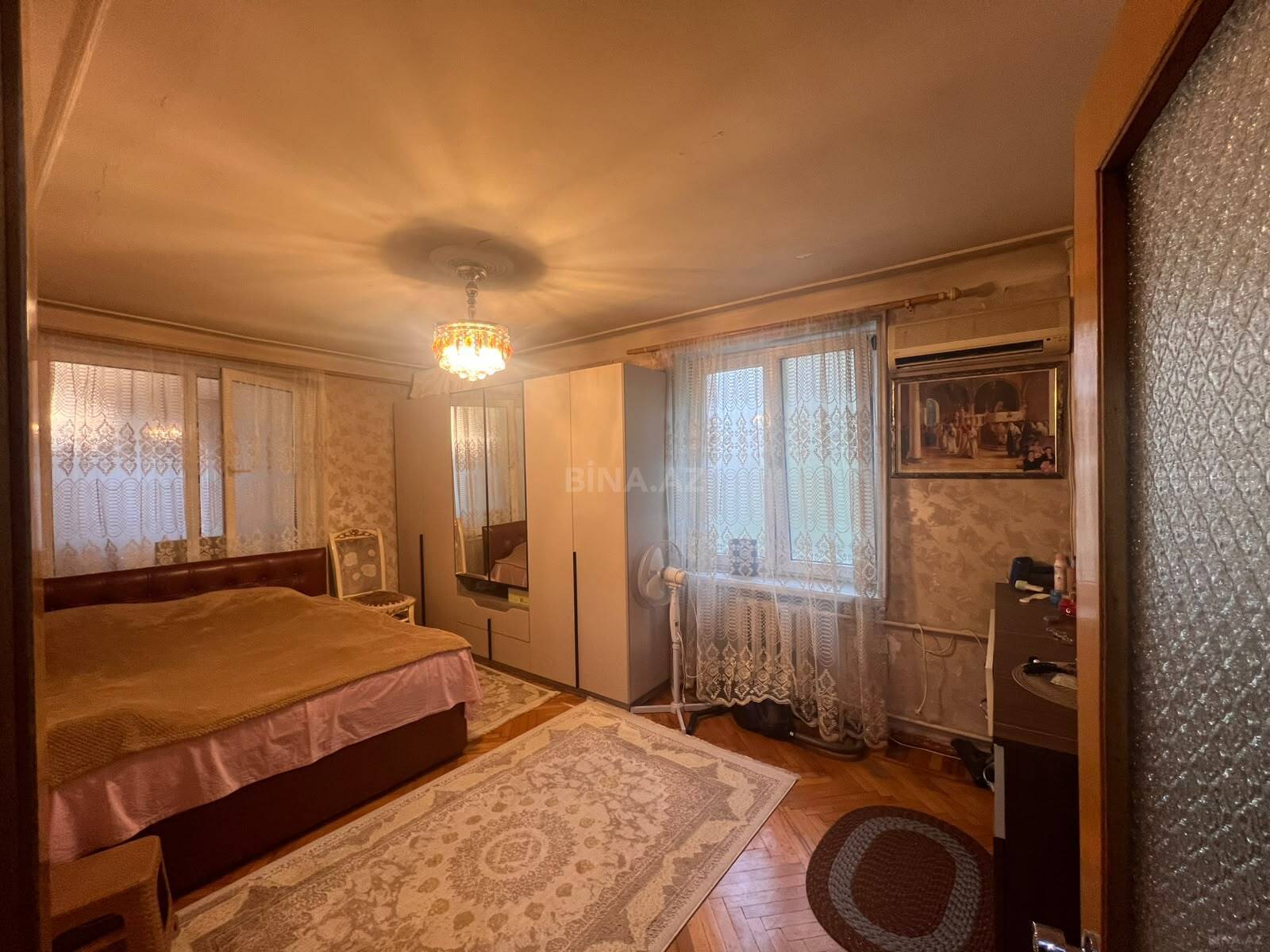 2 otaqlı Köhnə tikili, Gənclik m., Bakı