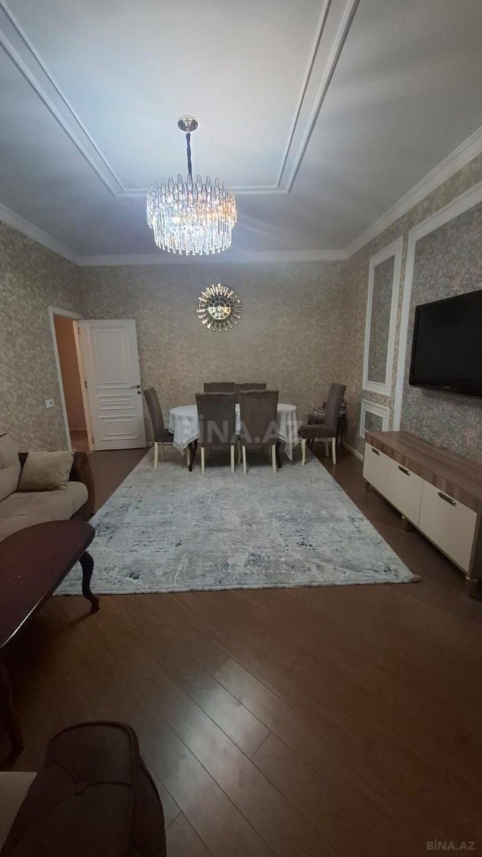 3 otaqlı Yeni tikili, Xalqlar Dostluğu m., Bakı