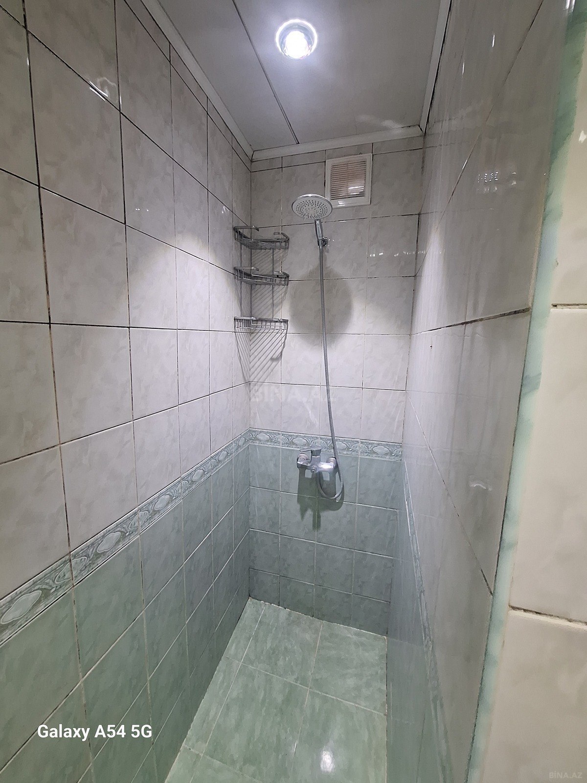 3 otaqlı Köhnə tikili, Yasamal q., Bakı