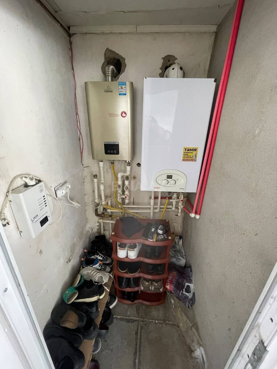 7 otaqlı Həyət evi/Bağ evi, Saray q., Bakı