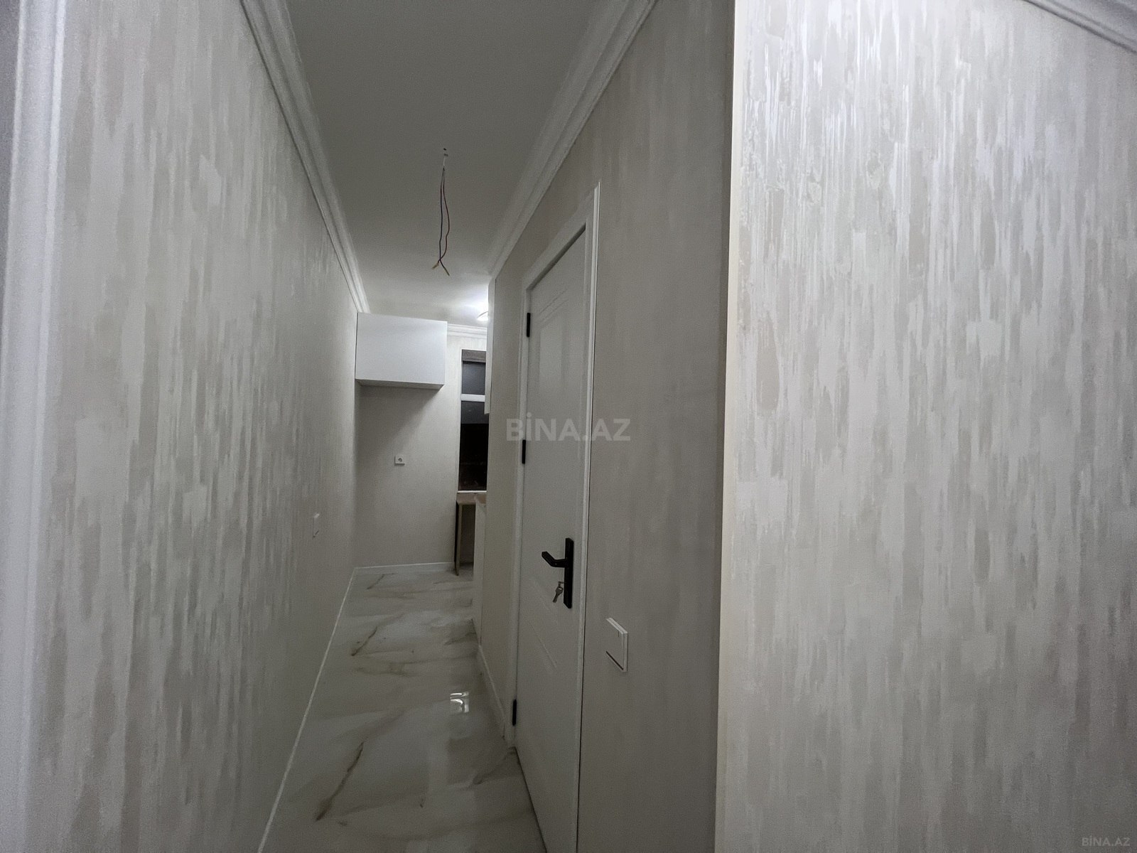 2 otaqlı Köhnə tikili, Qara Qarayev m., Bakı