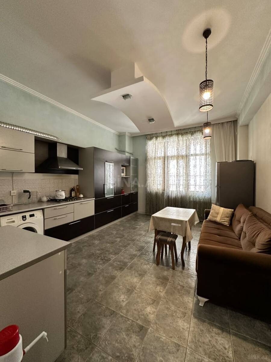 3 otaqlı Yeni tikili, 8 Noyabr m., Bakı