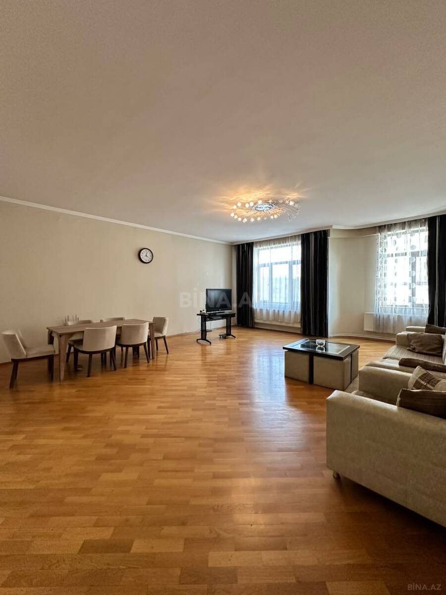 3 otaqlı Yeni tikili, 8 Noyabr m., Bakı