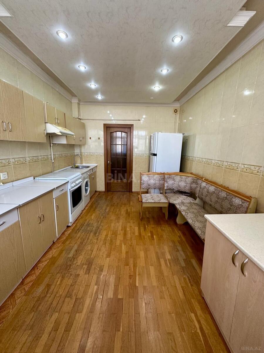 3 otaqlı Köhnə tikili, Əhmədli m., Bakı