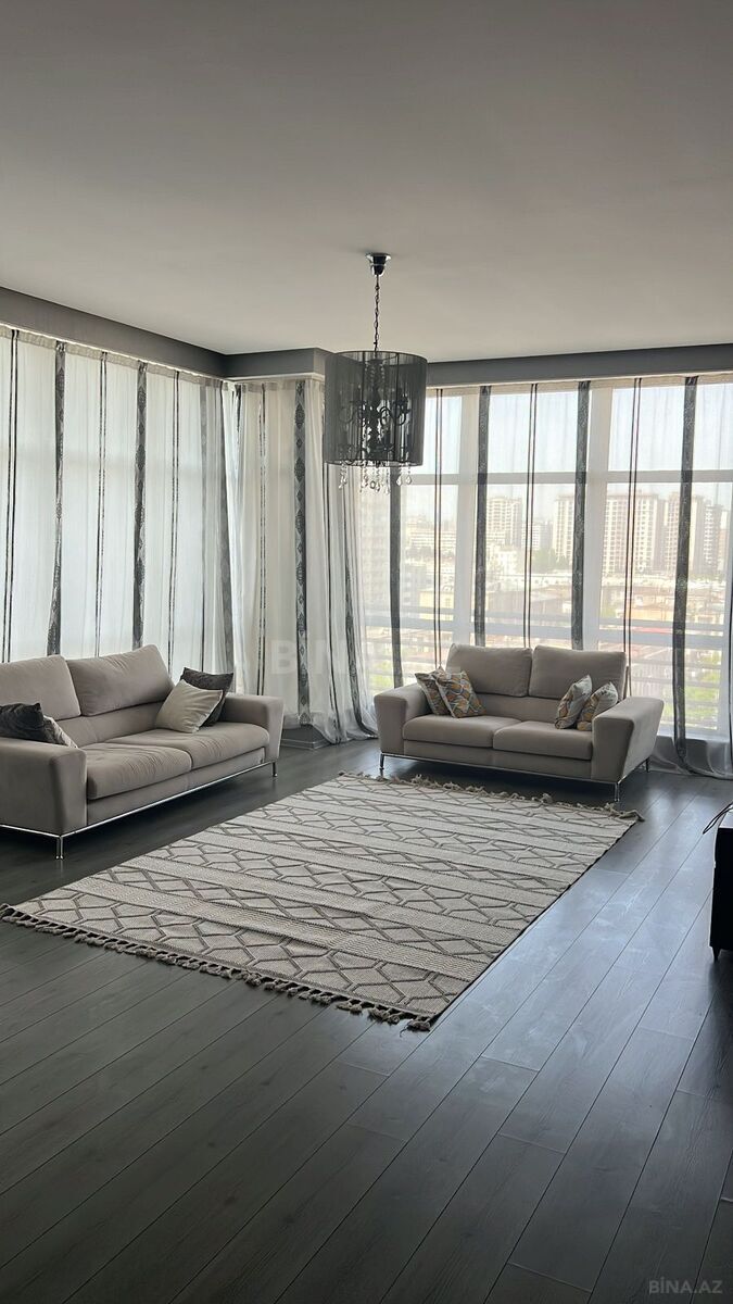 3 otaqlı Yeni tikili, 28 May m., Bakı