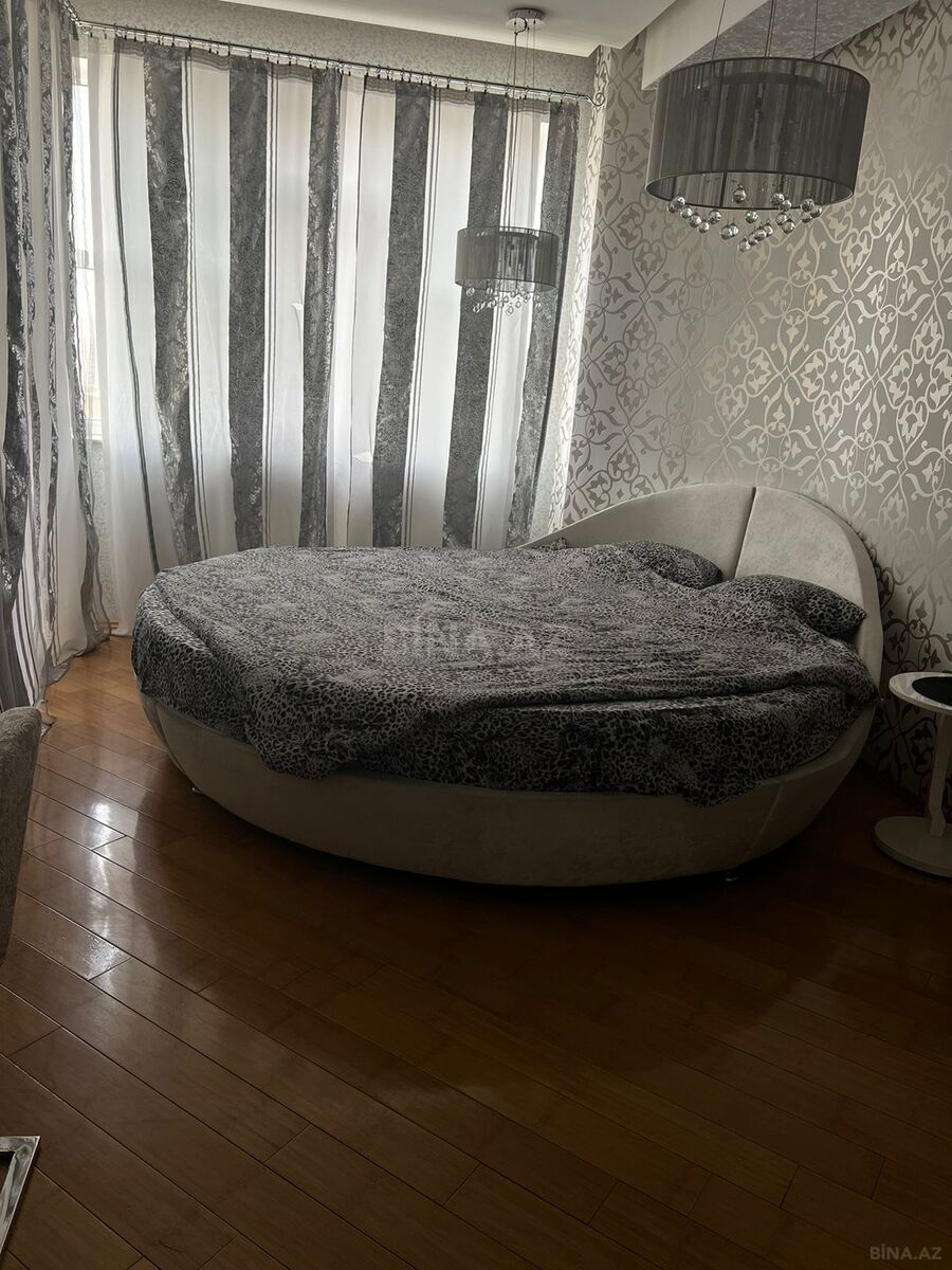 3 otaqlı Yeni tikili, 28 May m., Bakı