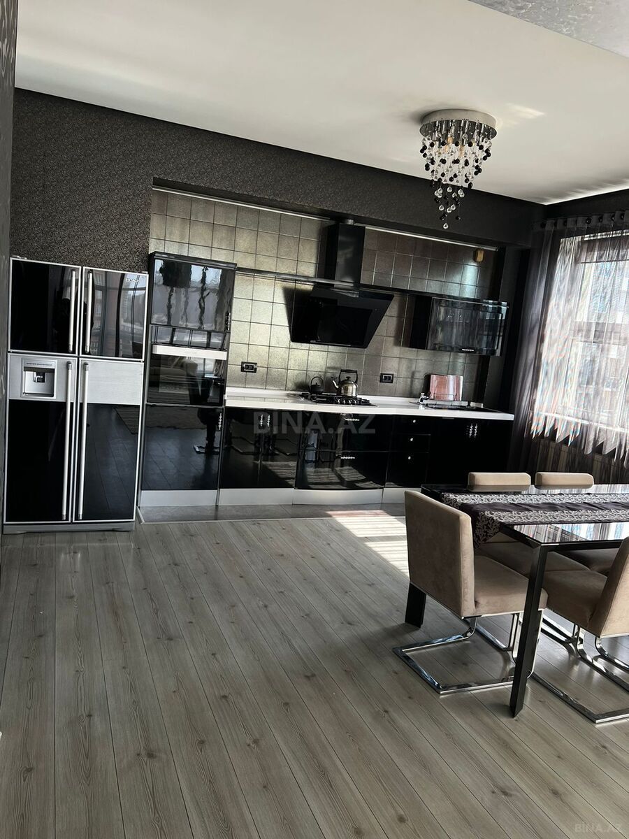 3 otaqlı Yeni tikili, 28 May m., Bakı