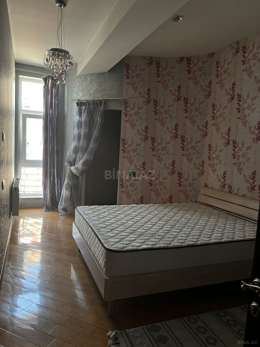 3 otaqlı Yeni tikili, 28 May m., Bakı