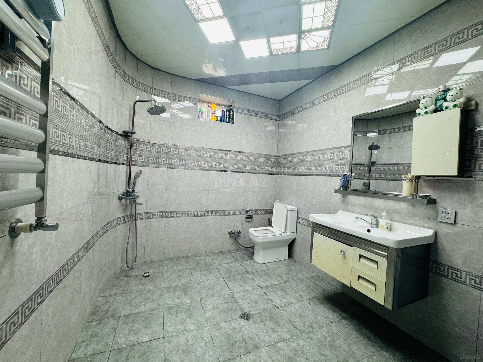 4 otaqlı Həyət evi/Bağ evi, Novxanı q., Bakı