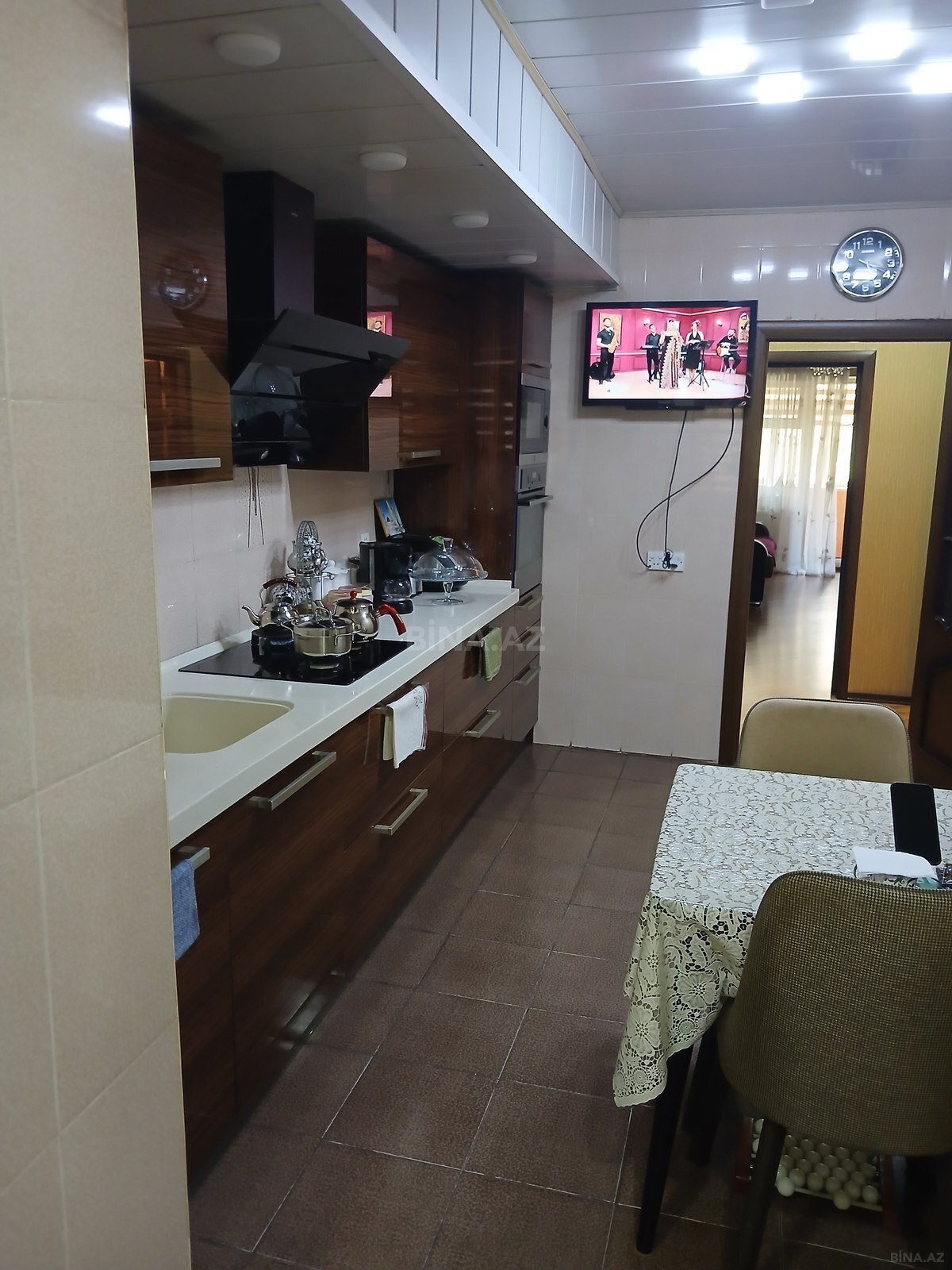 4 otaqlı Köhnə tikili, Nəriman Nərimanov m., Bakı