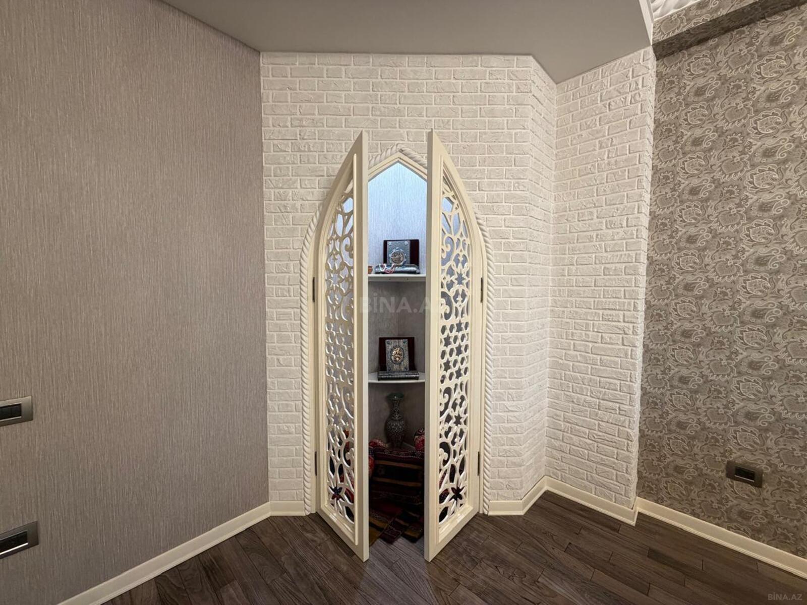 4 otaqlı Yeni tikili, Şah İsmayıl Xətai m., Bakı