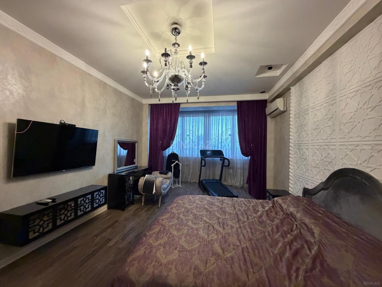 4 otaqlı Yeni tikili, Şah İsmayıl Xətai m., Bakı