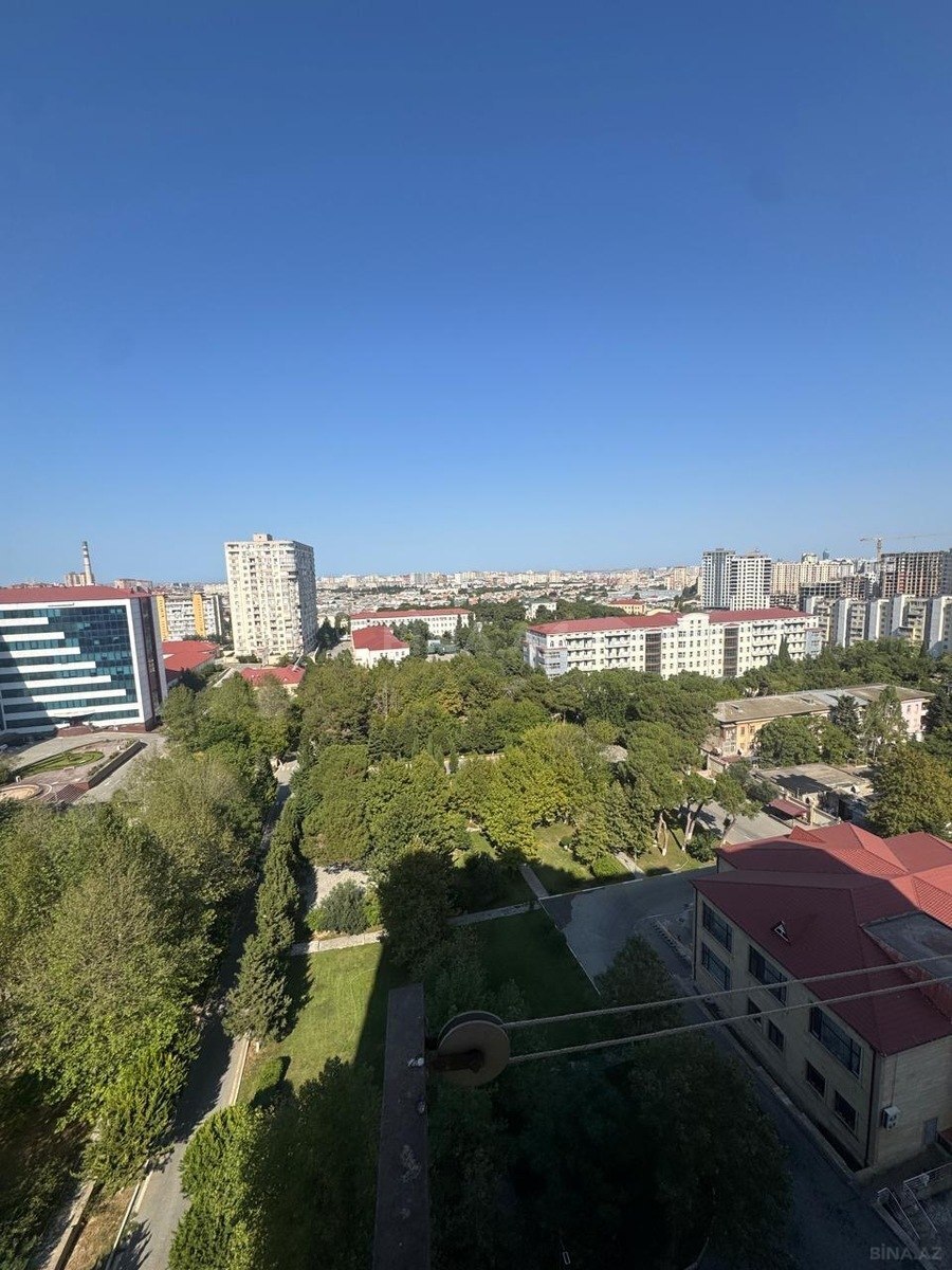 3 otaqlı Yeni tikili, 8 Noyabr m., Bakı