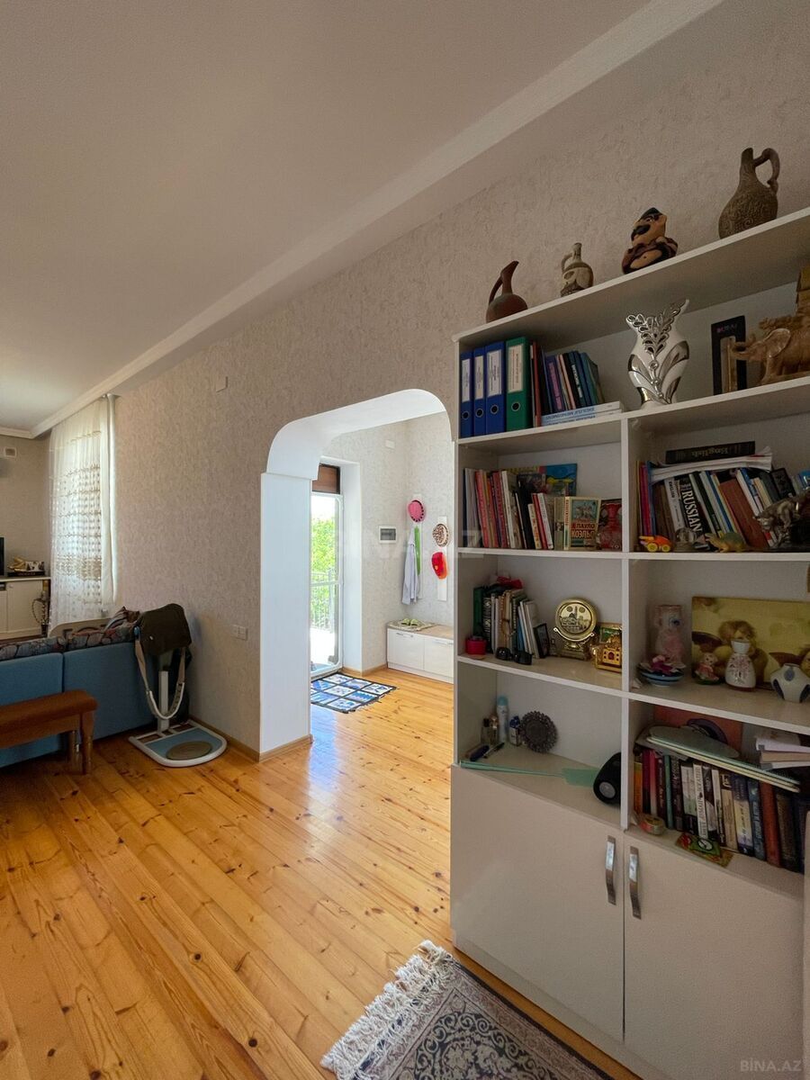 4 otaqlı Həyət evi/Bağ evi, Novxanı q., Bakı