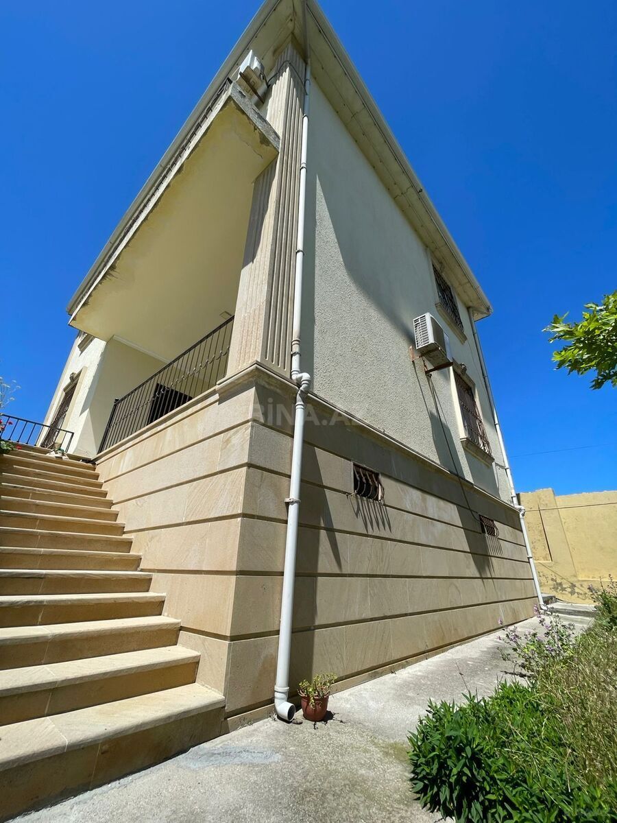 4 otaqlı Həyət evi/Bağ evi, Novxanı q., Bakı