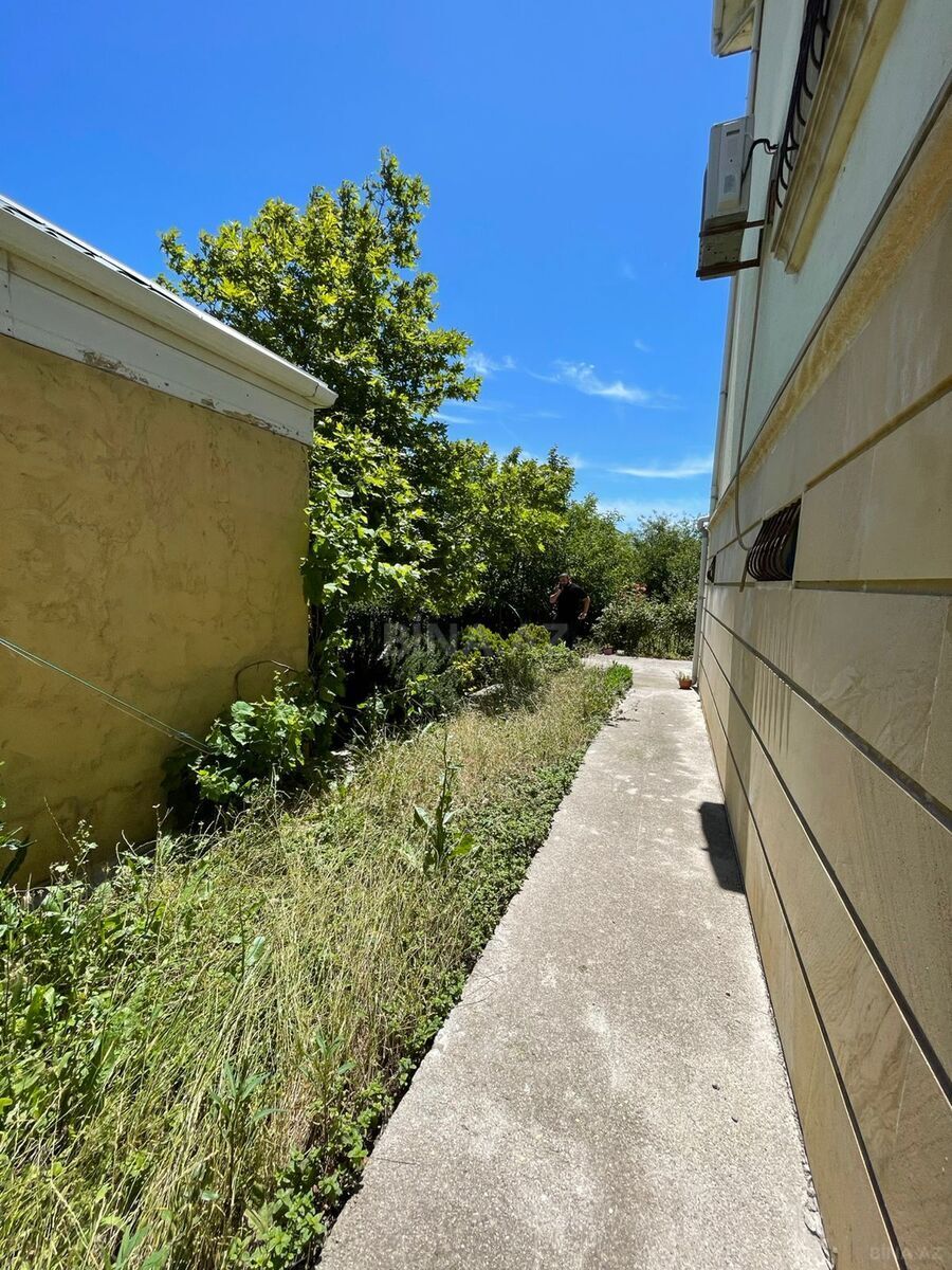 4 otaqlı Həyət evi/Bağ evi, Novxanı q., Bakı