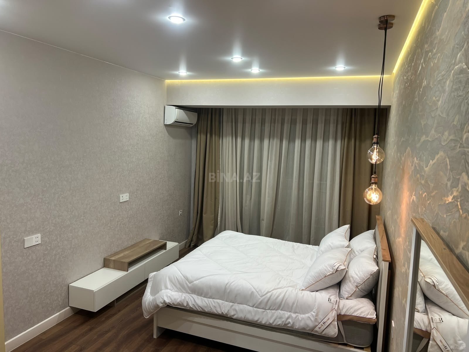 3 otaqlı Yeni tikili, Şah İsmayıl Xətai m., Bakı