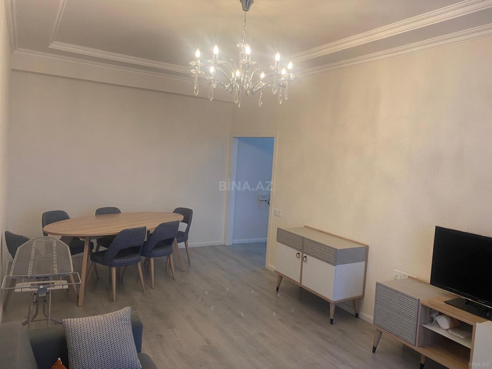 2 otaqlı Yeni tikili, Neftçilər m., Bakı