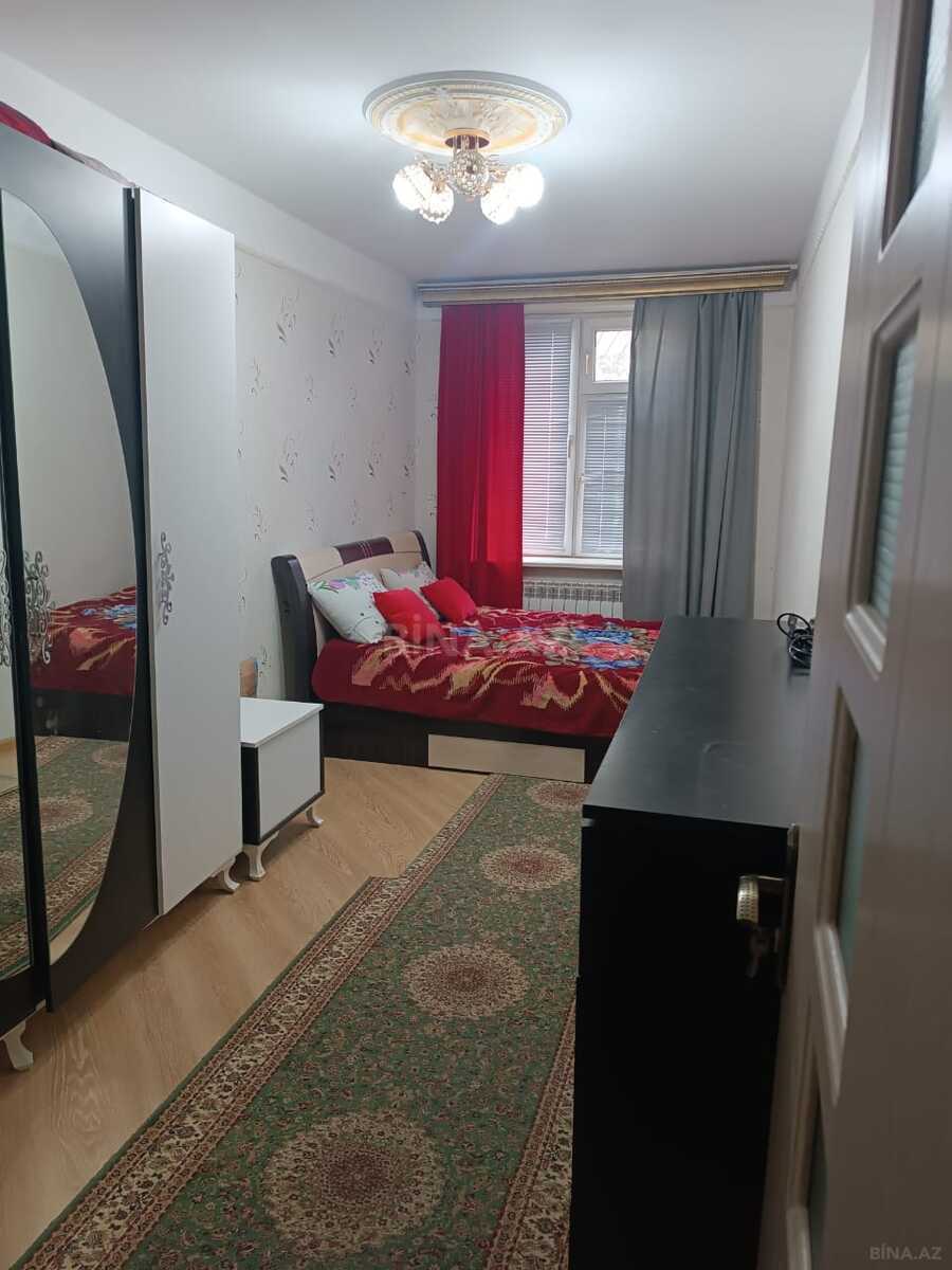 2 otaqlı Köhnə tikili, Qara Qarayev m., Bakı