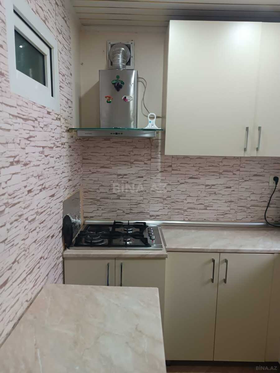 2 otaqlı Köhnə tikili, Qara Qarayev m., Bakı