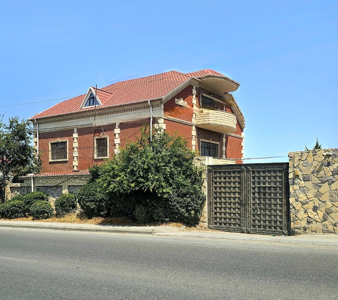 7 otaqlı Həyət evi/Bağ evi, Saray q., Bakı