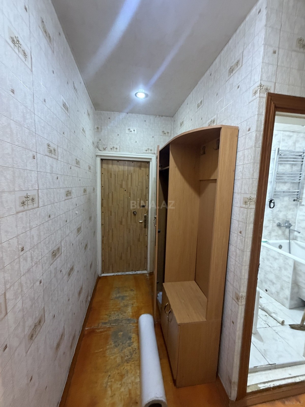 2 otaqlı Köhnə tikili, Memar Əcəmi m., Bakı