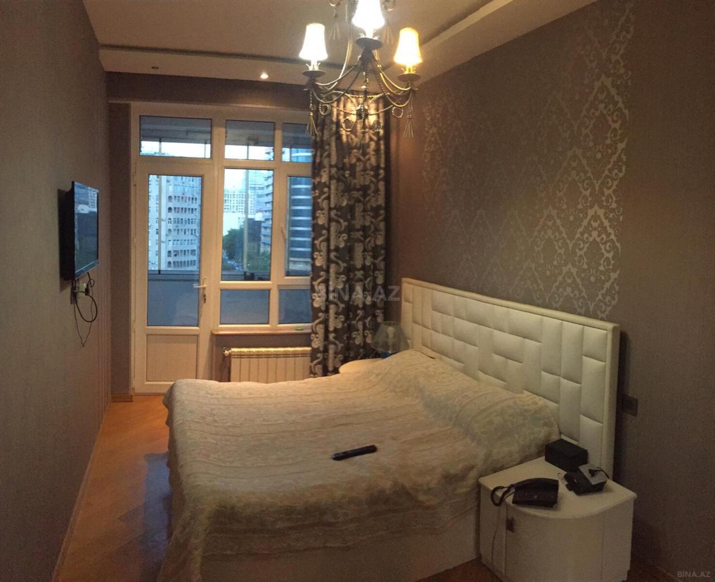 2 otaqlı Yeni tikili, Şah İsmayıl Xətai m., Bakı
