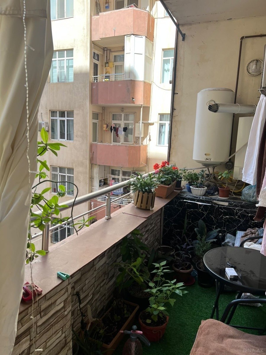 2 otaqlı Yeni tikili, İnşaatçılar m., Bakı