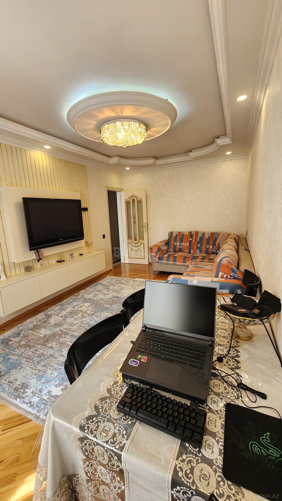 2 otaqlı Köhnə tikili, Xalqlar Dostluğu m., Bakı